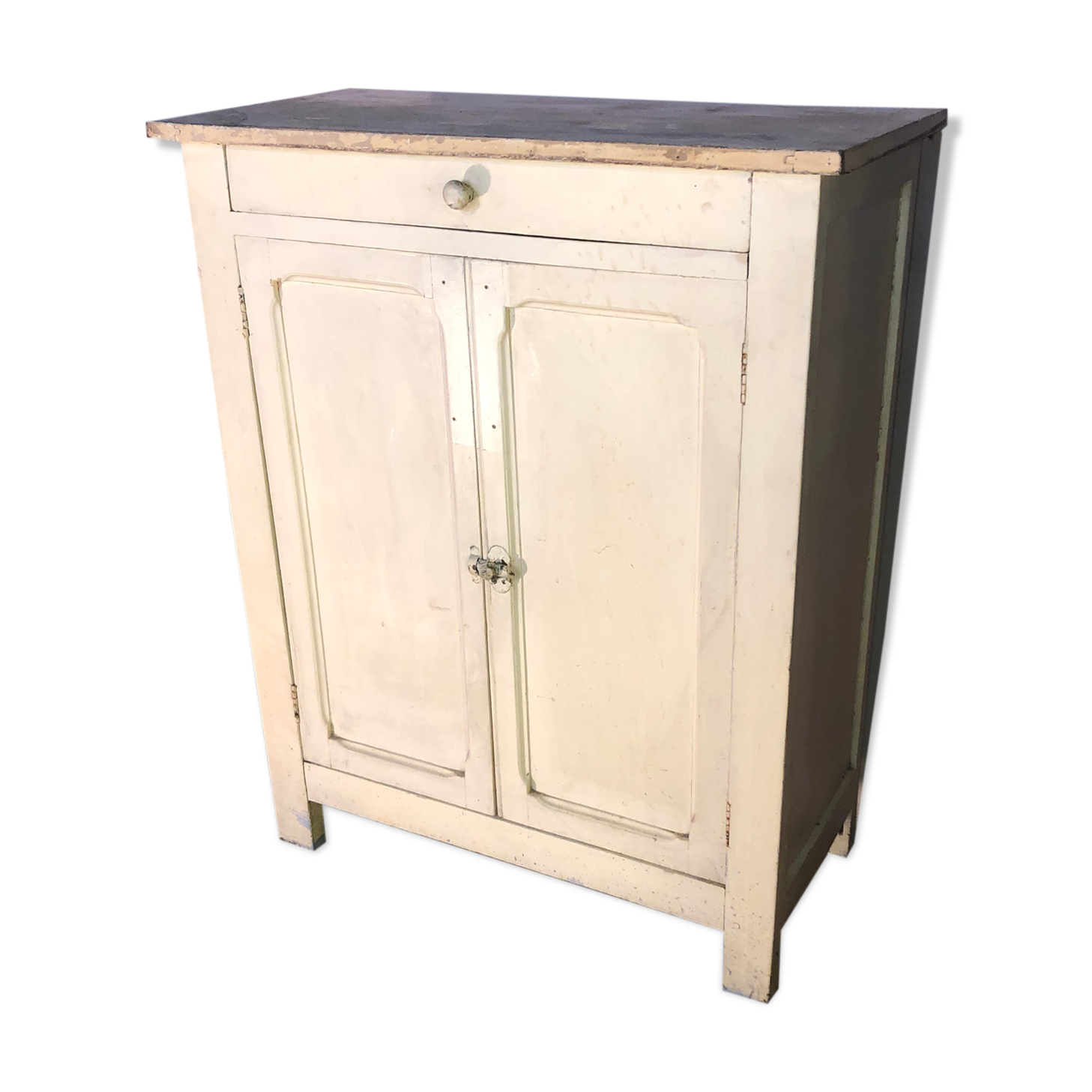 Small Parisian buffet 1950