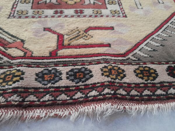 Tapis d'orient 141 x 90 cm