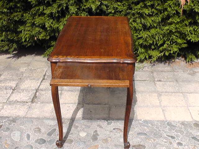 Louis XV desk 2 drawers 1 shelves