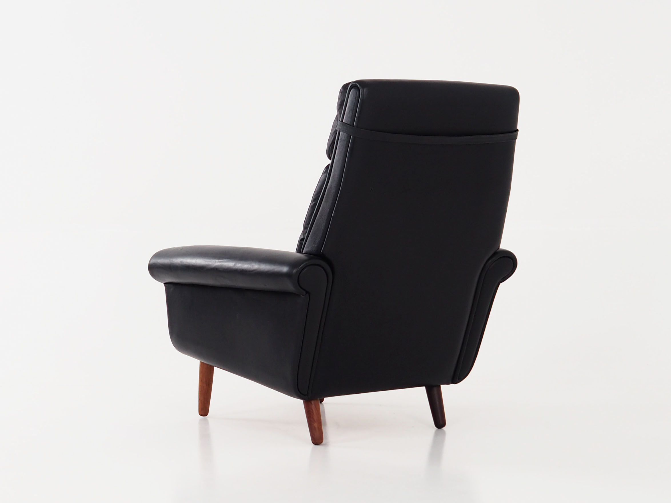 Black leather armchair, Danish design, 1970s, production: Denmark