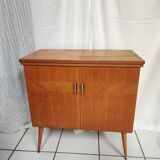 Chest of drawers furniture