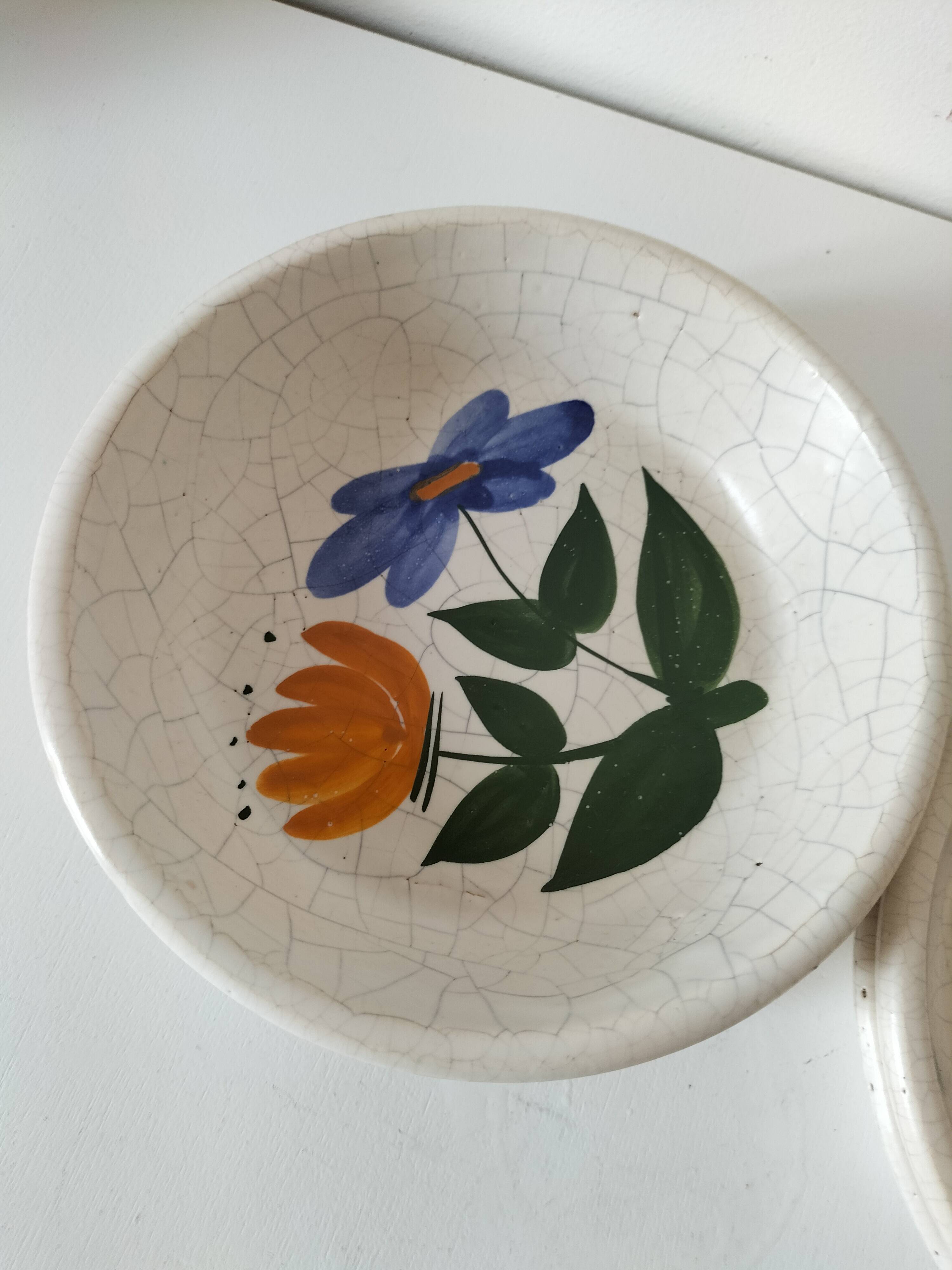 6 deep plates Poteries du Marais hand-painted floral decoration from the 60s and 70s