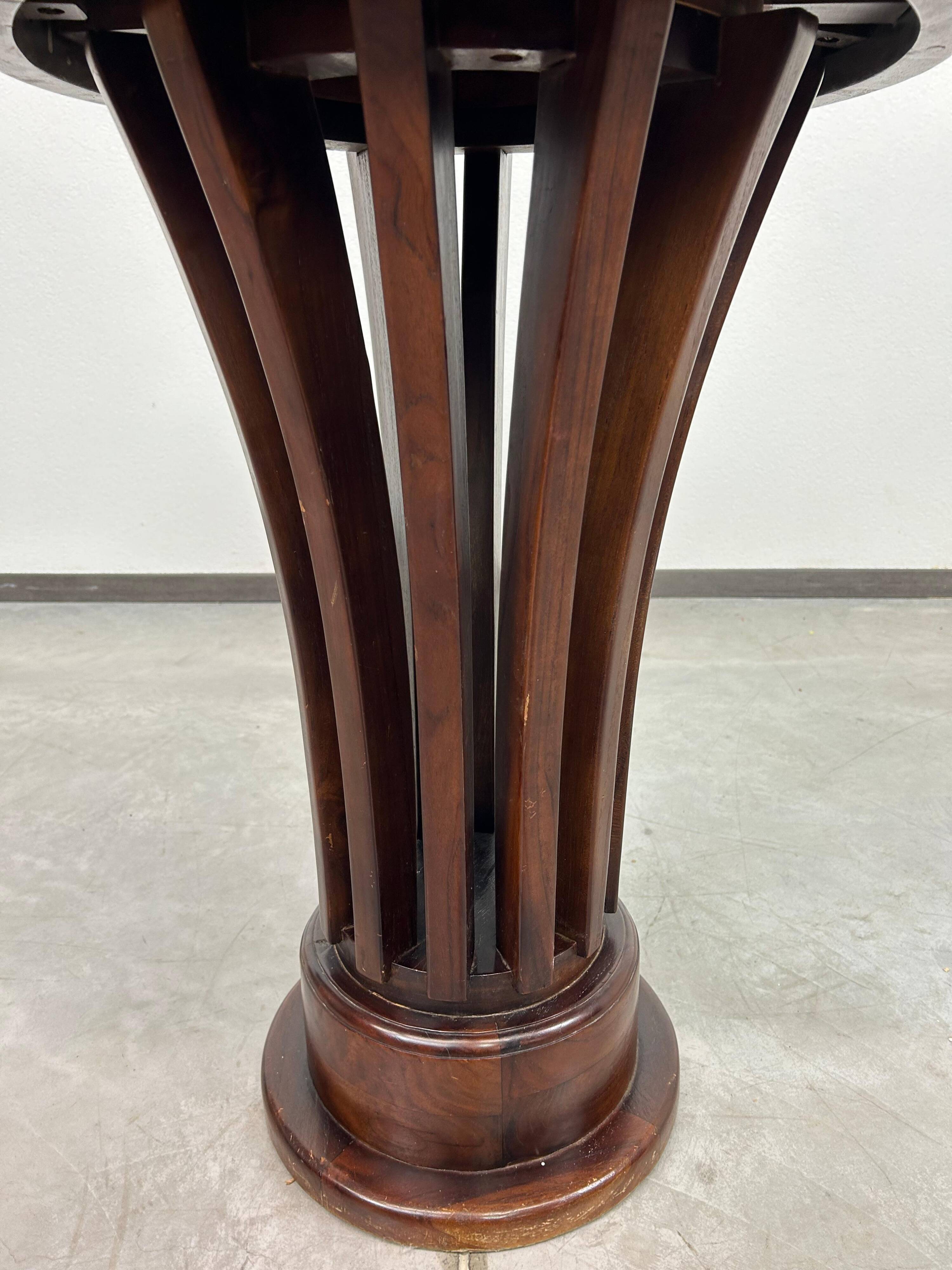 Art Deco coffee table in walnut