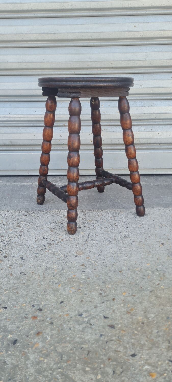 Quadripod stool