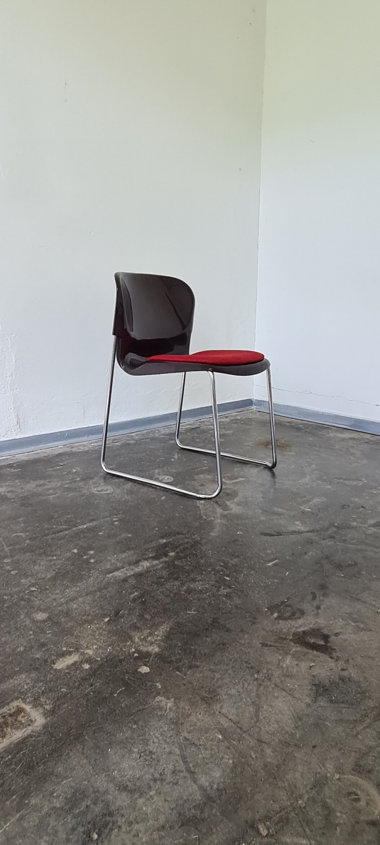 Vintage stacking chair by Gerd Lange for Drabert West Germany model SM 400K
