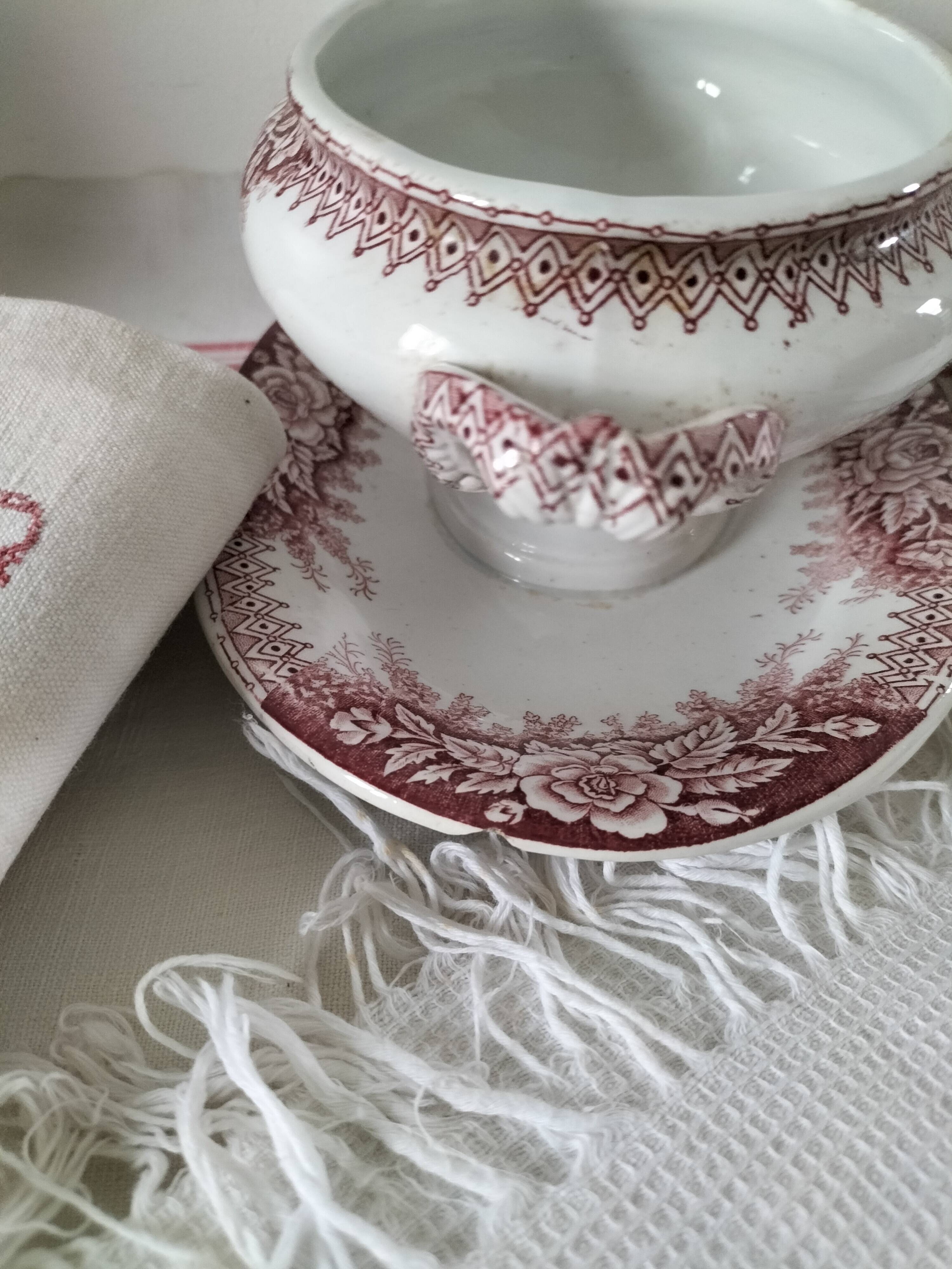 Rare old vegetable dish – Saint-Amand Hamage – English red ironstone