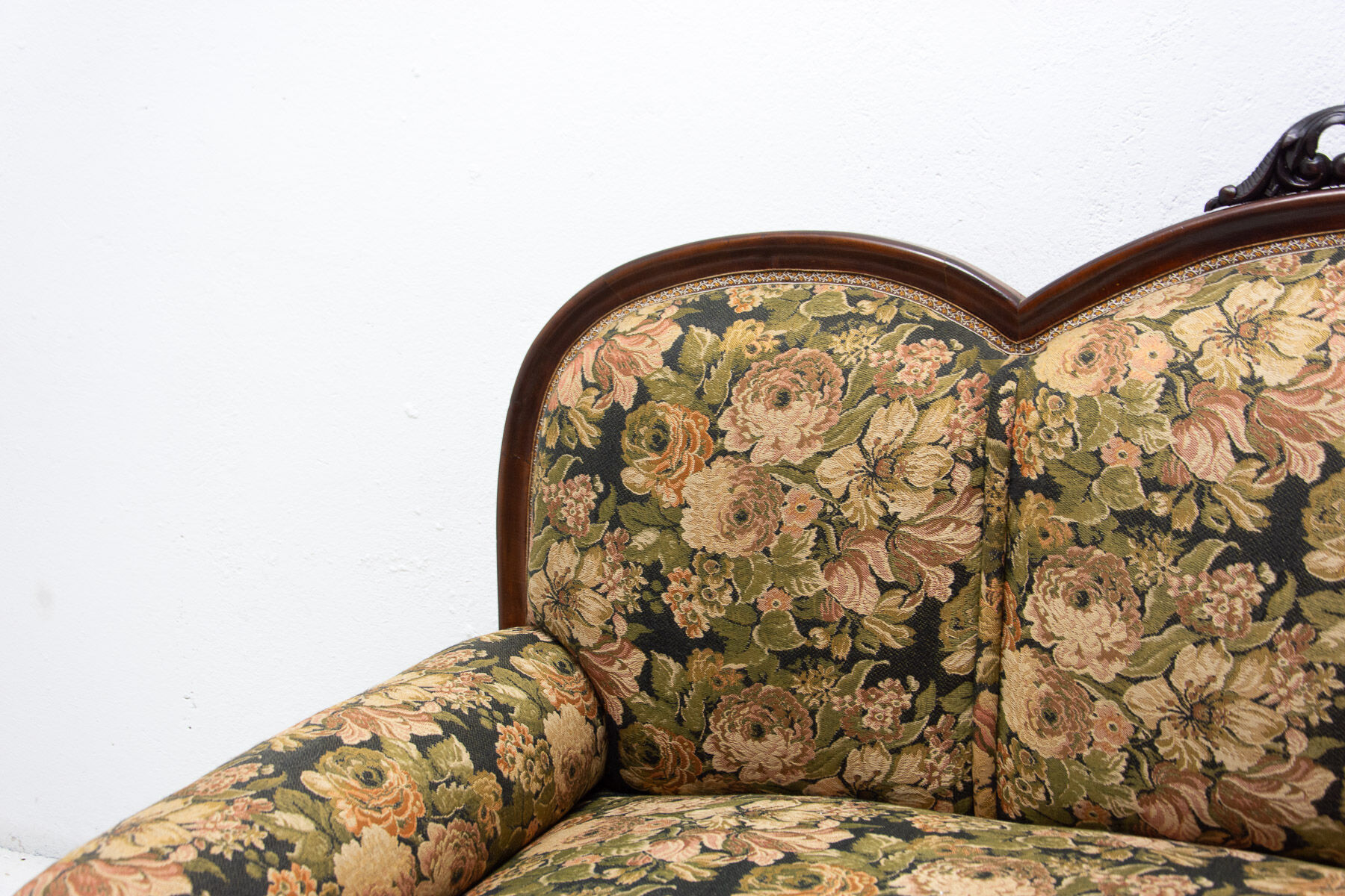 Historicizing sofa, Austria-Hungary, 1900