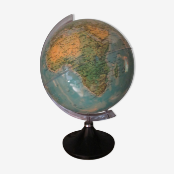 Globe terrestre éclairant