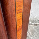 Table d'appoint en bois bourgogne-brun de l'entre-deux-guerres avec base à colonne cannelée, Belgique 1930