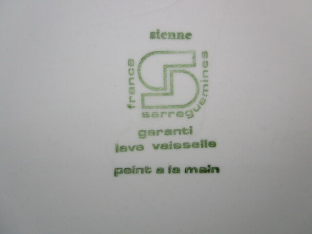 Vintage dish in earthenware of Sarreguemines imitation sandstone