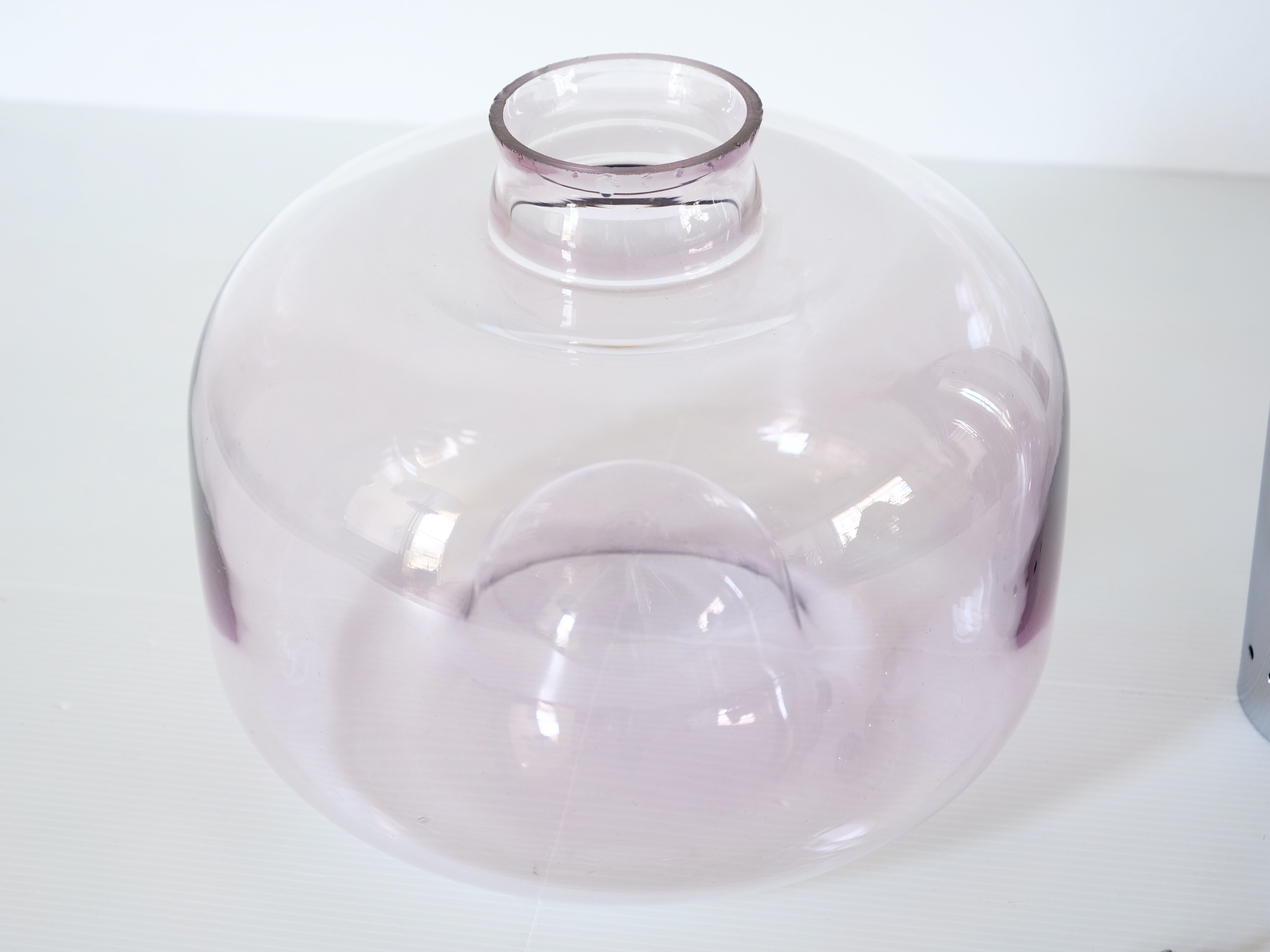 Organically shaped suspension glashütte limburg 1970