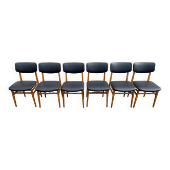 Lot de six chaises vintage en bois et simili cuir noir