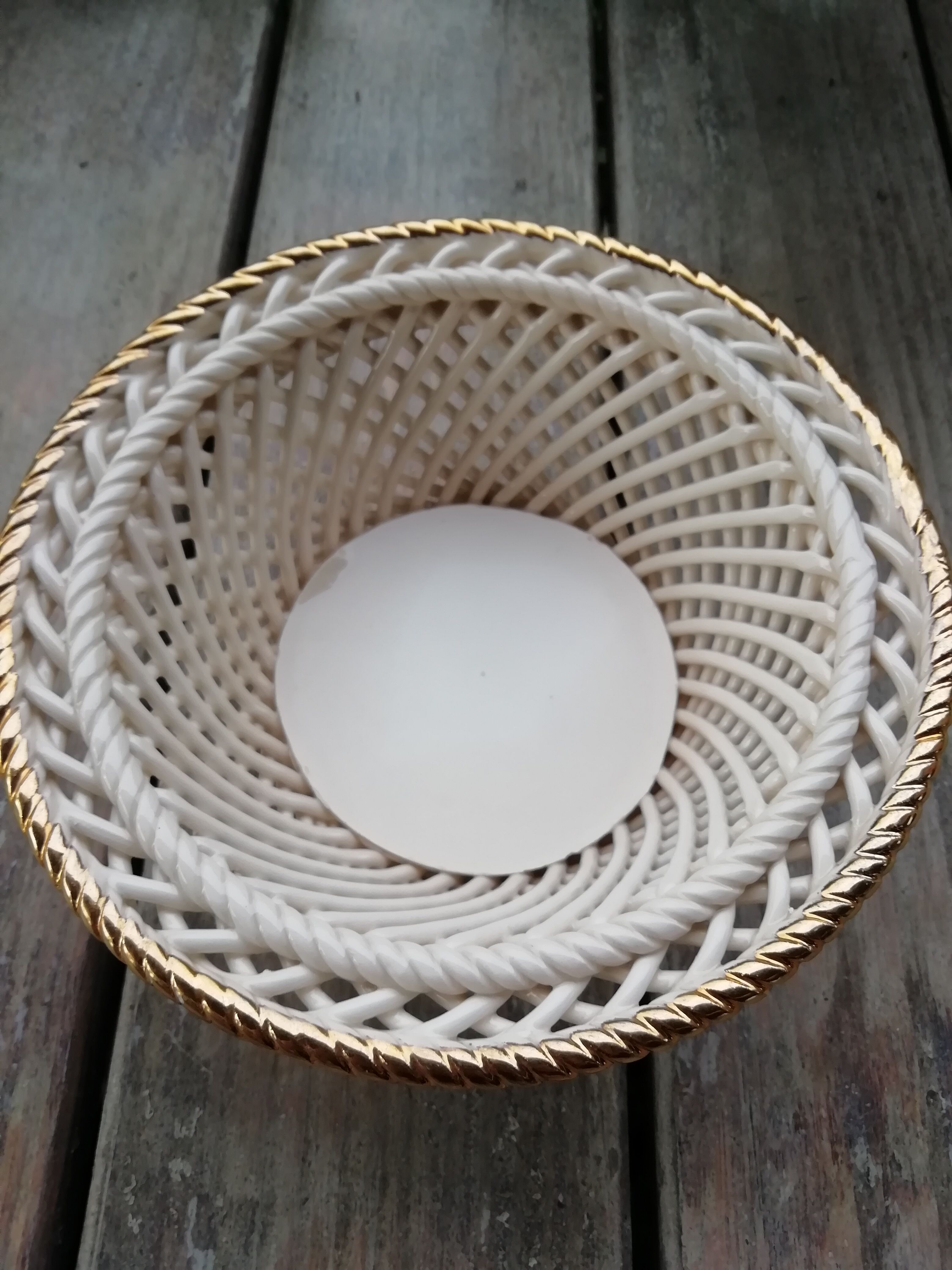 Braided ceramic basket
