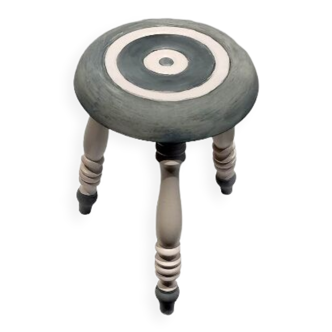 Tripod stool revamped