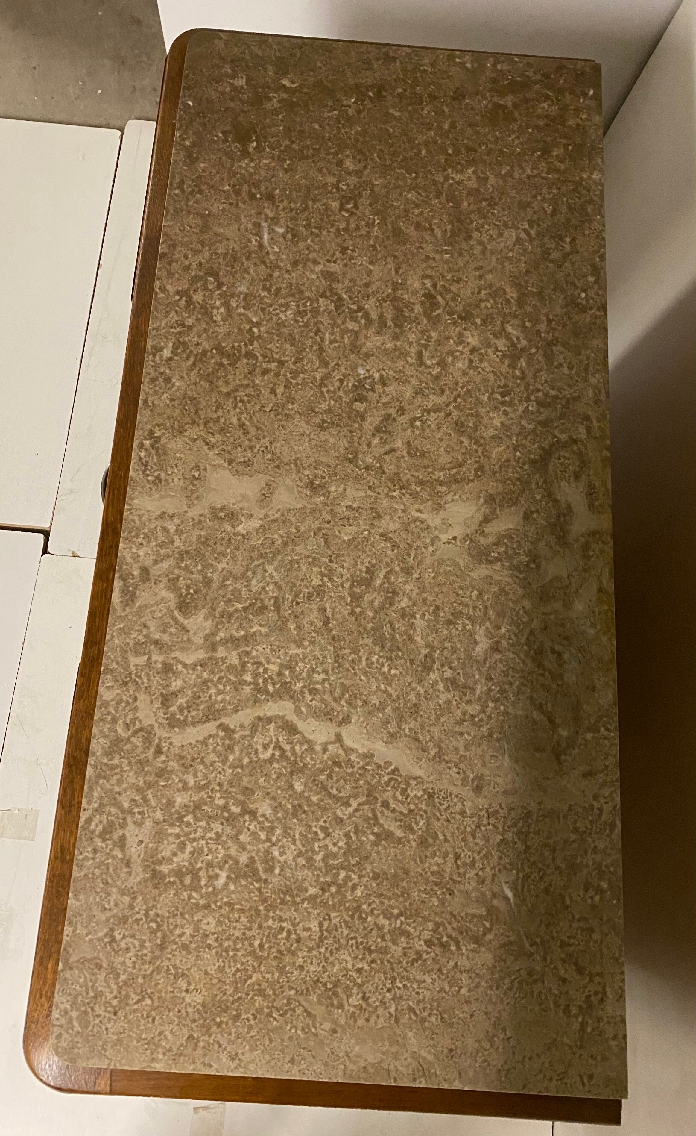 Art deco chest of drawers