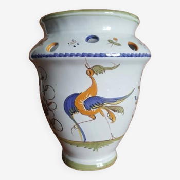 Vase en faience de Martres Tolosane décor Moustiers