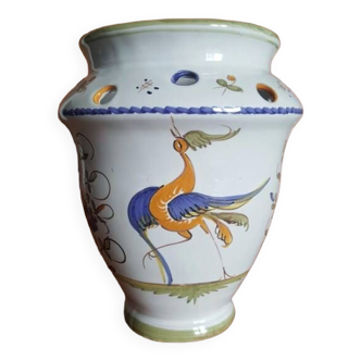 Vase en faience de Martres Tolosane décor Moustiers