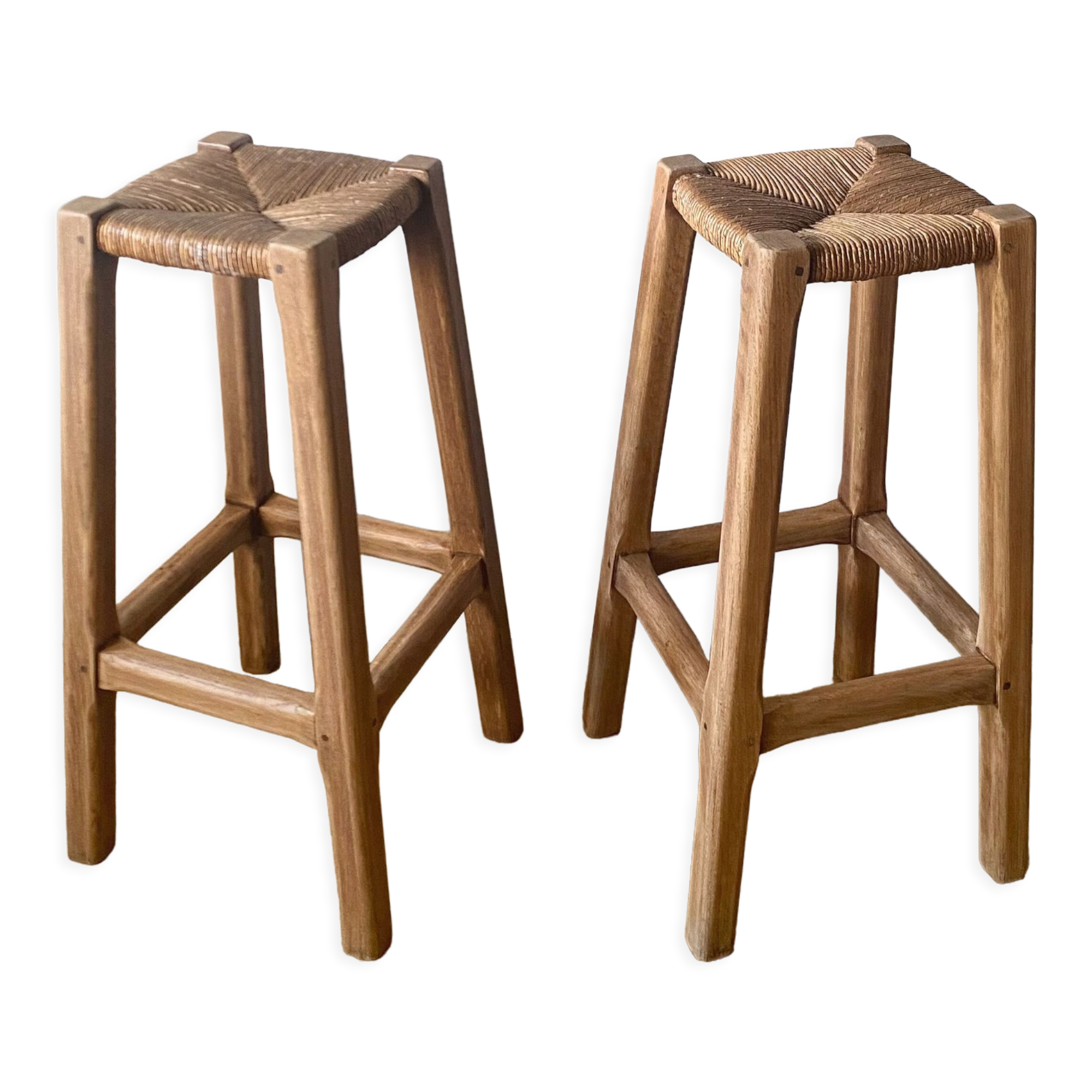 Straw oak stool (individually)