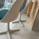 Chaises tulipes Arkana de Maurice Burke