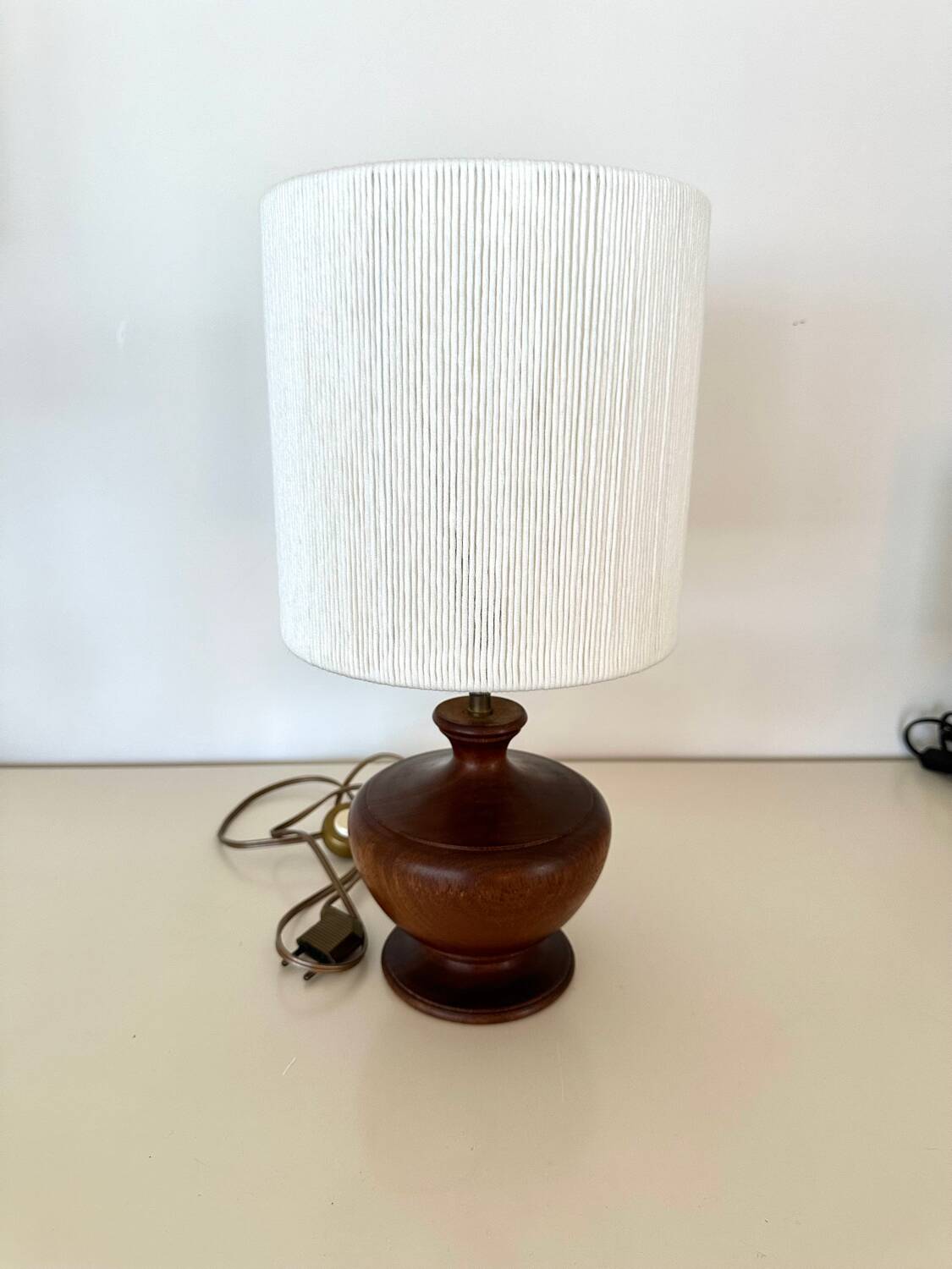 Wood and cotton lamp
