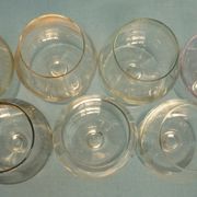 Ensemble de 7 verres à cognac irisés et colorés