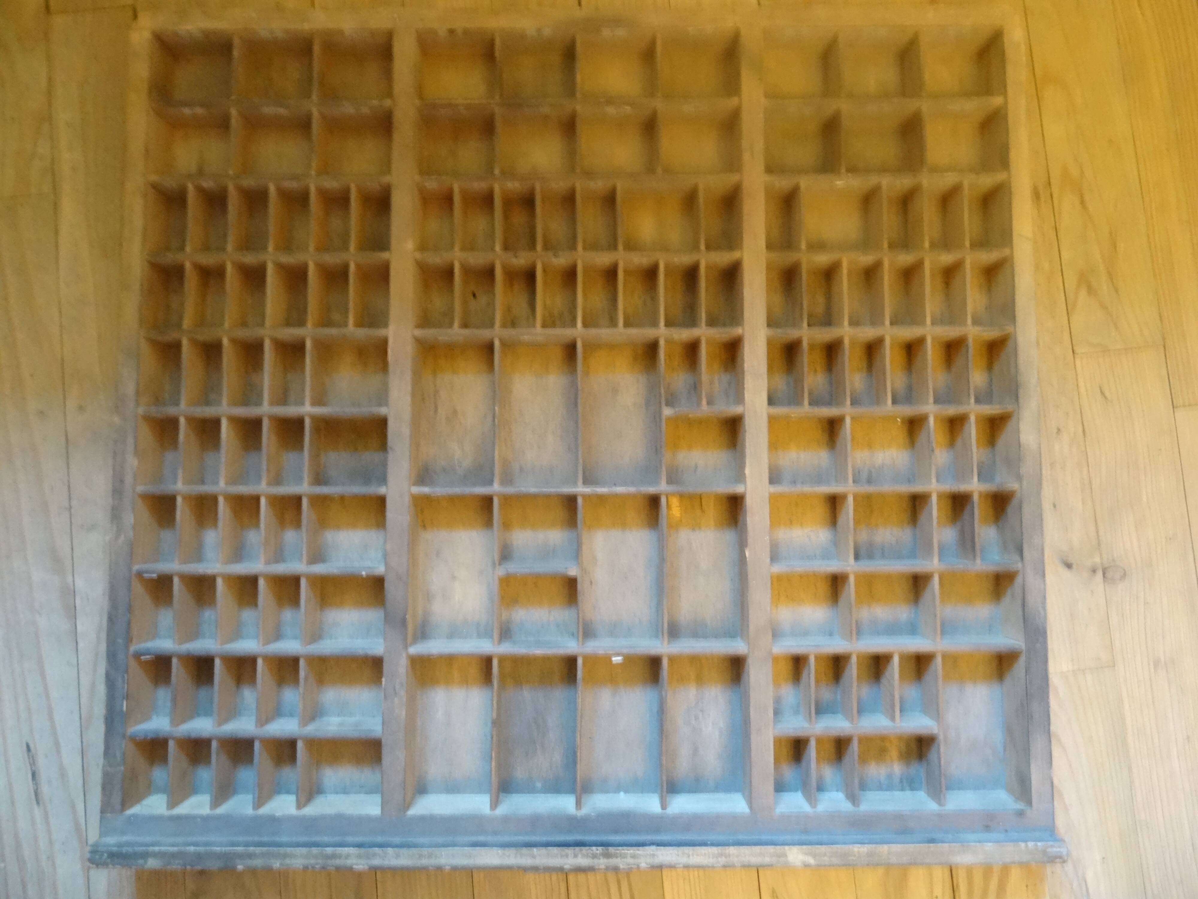 Printing locker