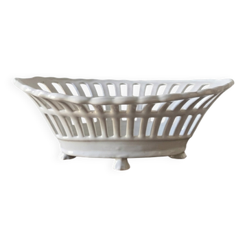 Corbeille ajourée, céramique blanche