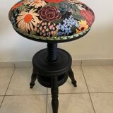 Piano stool