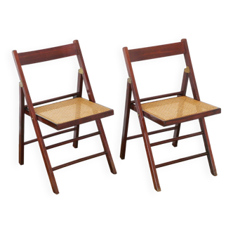 2 chaises pliantes en bois et cannage