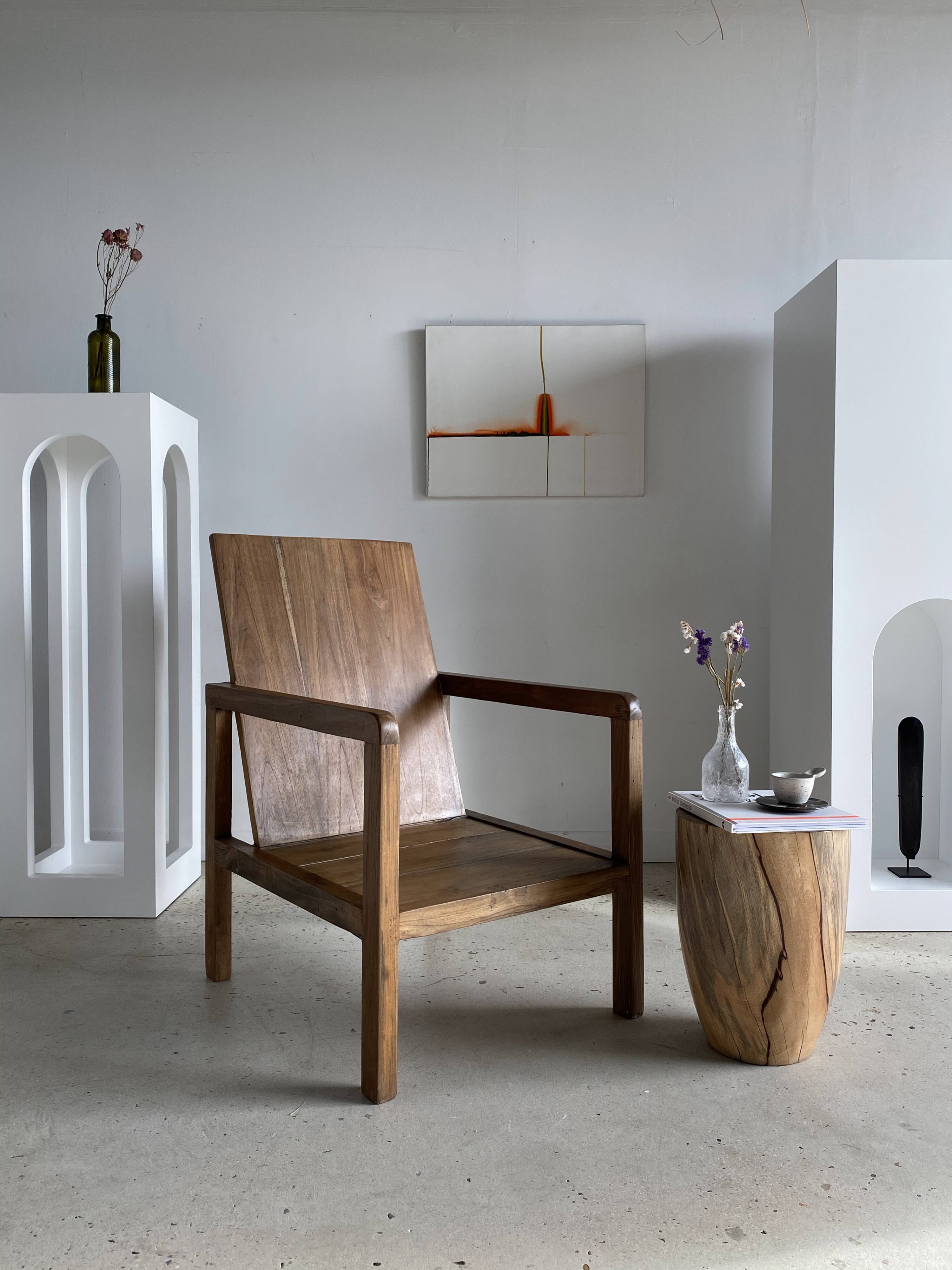 Armchair in natural wood (teak) minimalist design