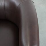 Club Armchair in Very Good Condition Made of Cowhide in English Style
