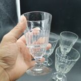 Lot 5 verres à absinthe modèle Pontarlier