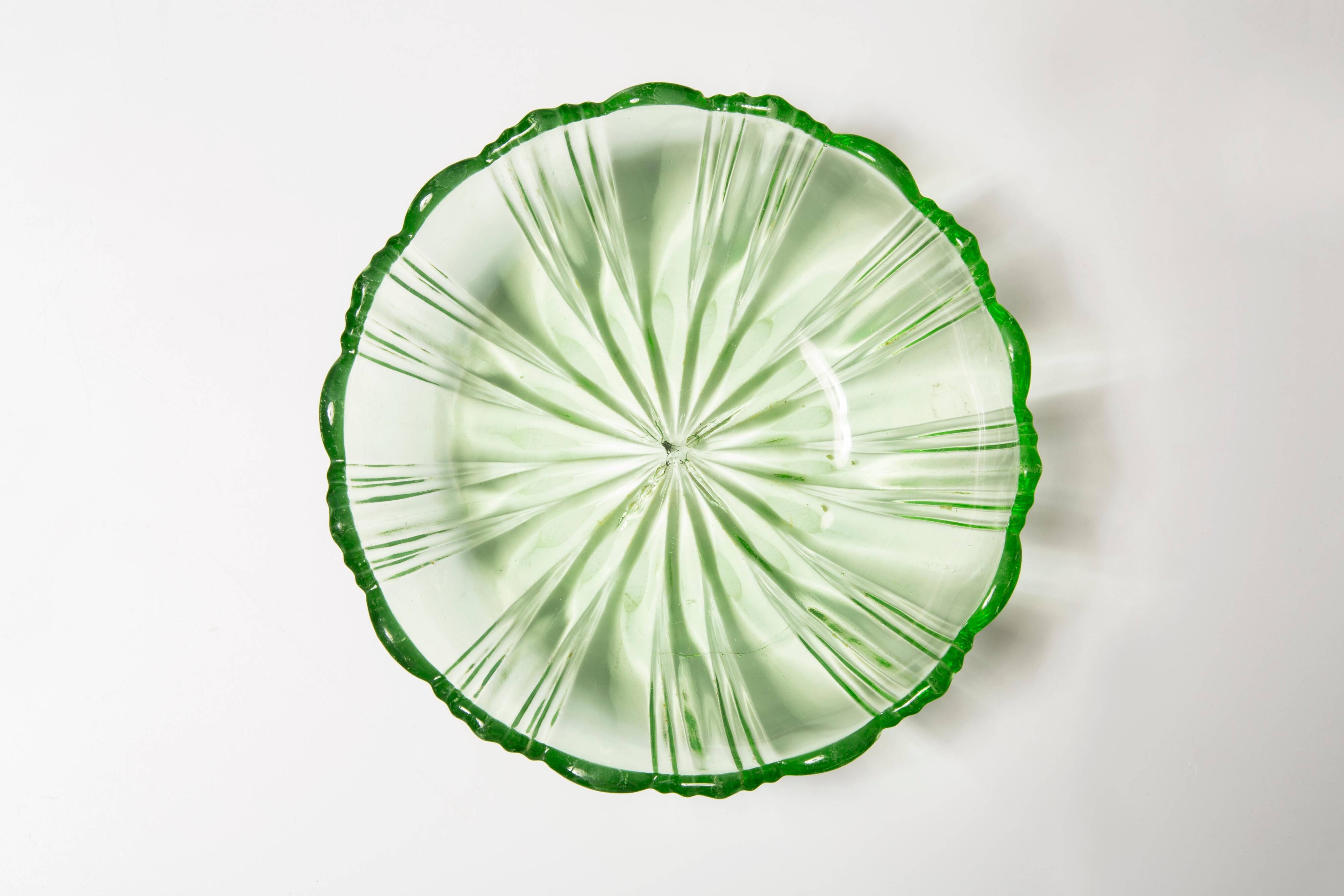 Vintage green decorative plate with flowers from the mid-century, Italy, 1960s.