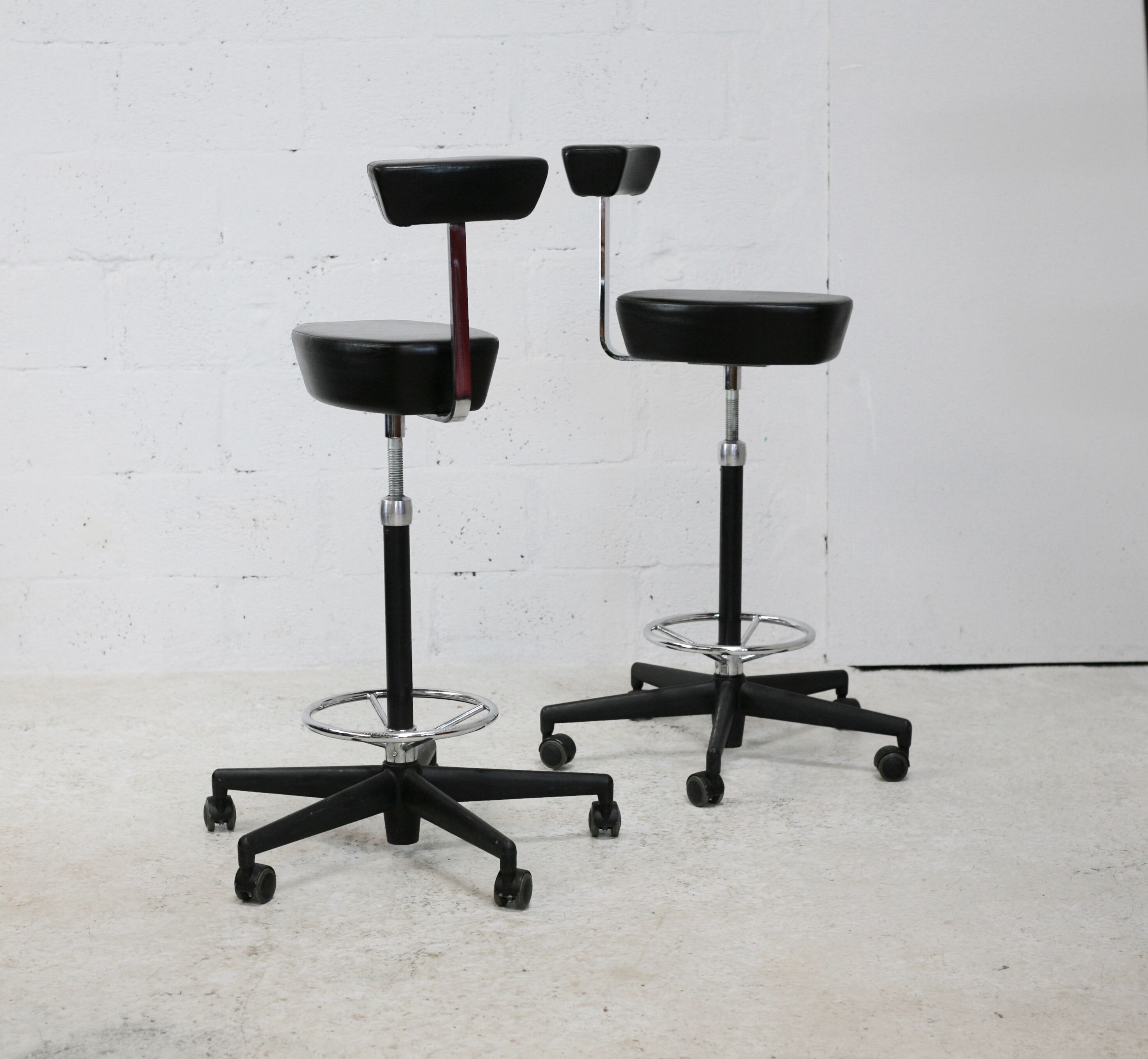 Pair of high stools by Georges Nelson, Vitra, 2001