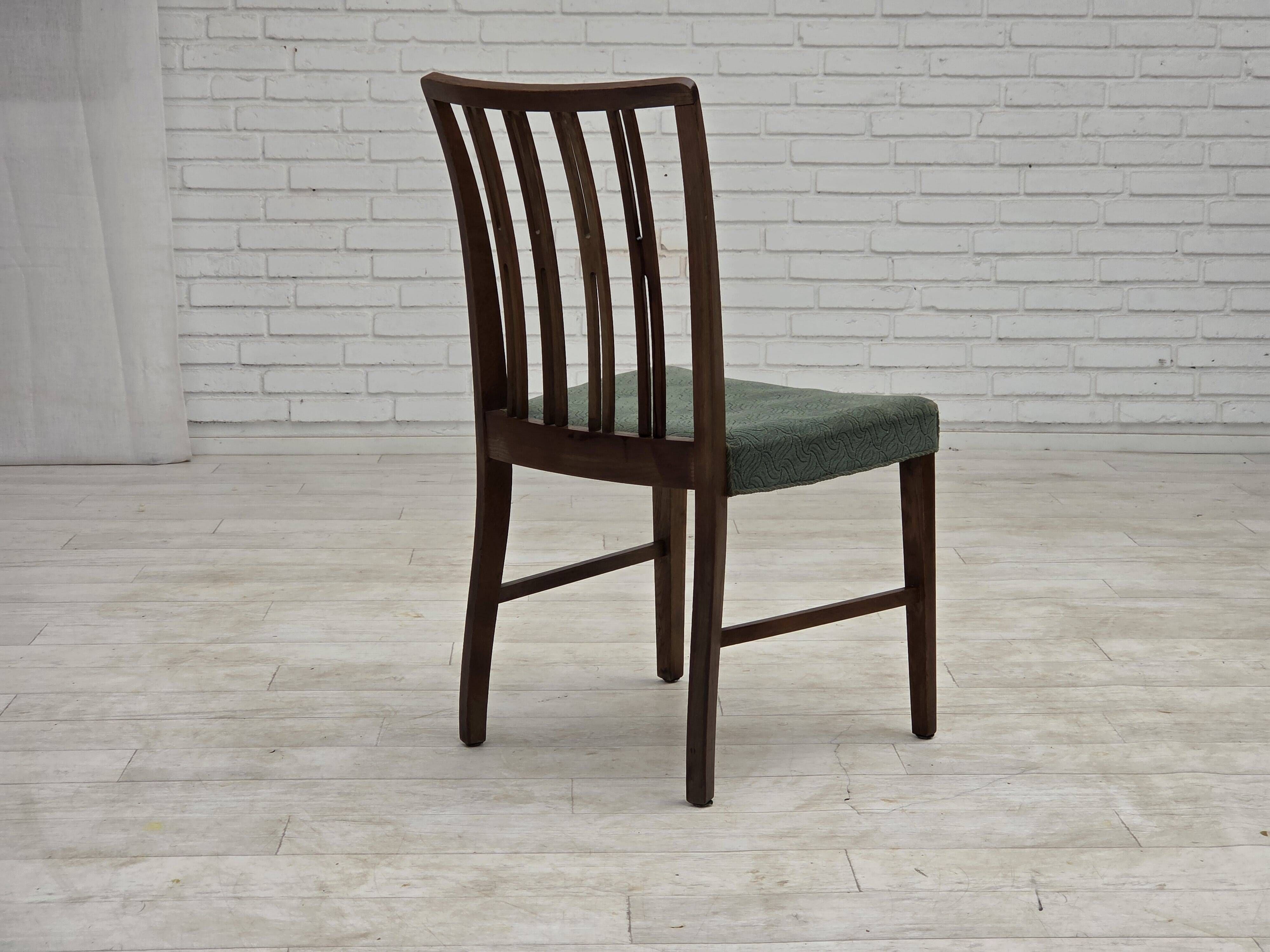 1960s, set of 6 Danish dining chairs, furniture wool, oak wood.