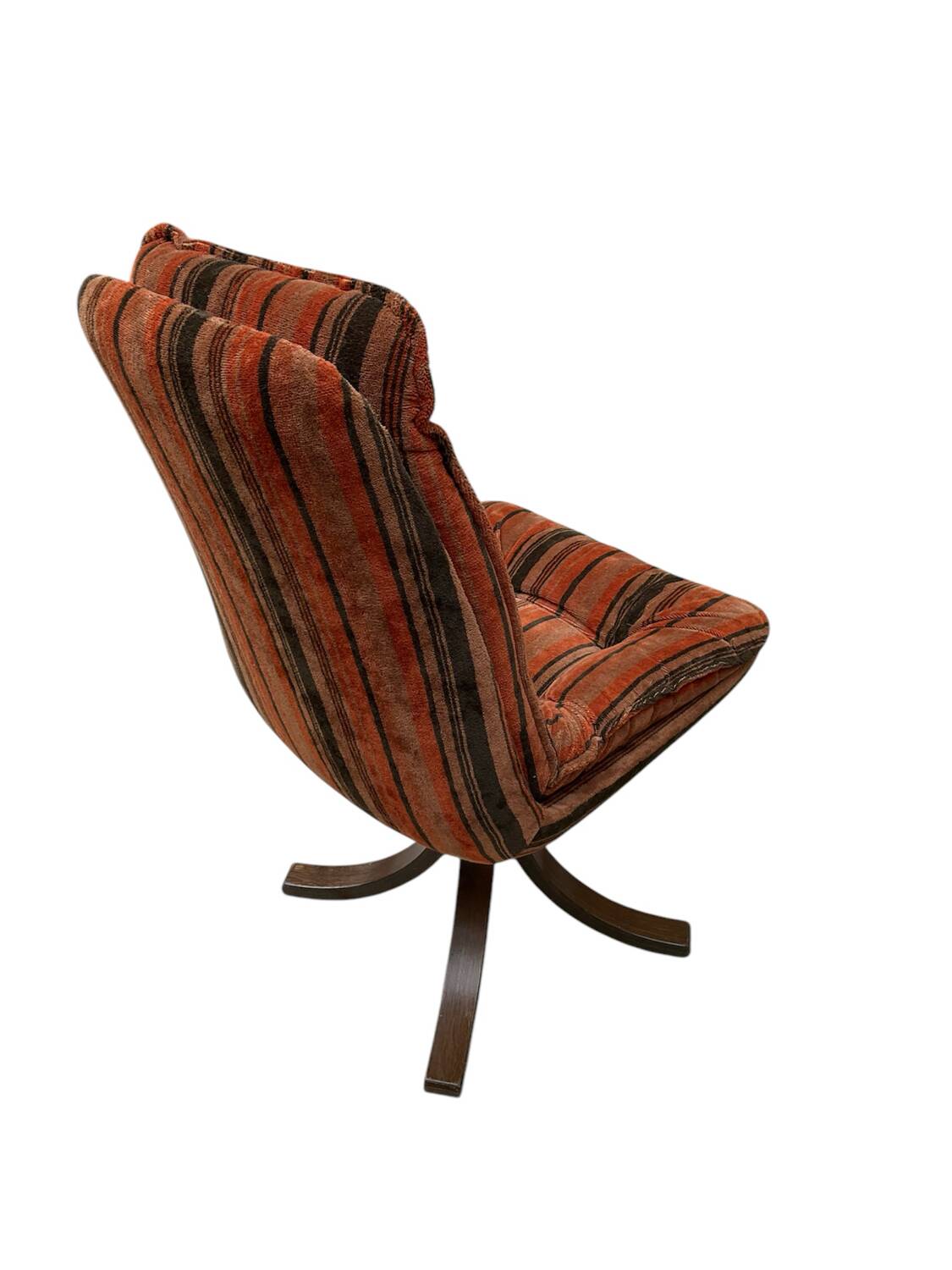 Velvet swivel chairs