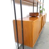 Modulair Omnia wandsysteem, Hilker, teak en zwart staal met legplanken