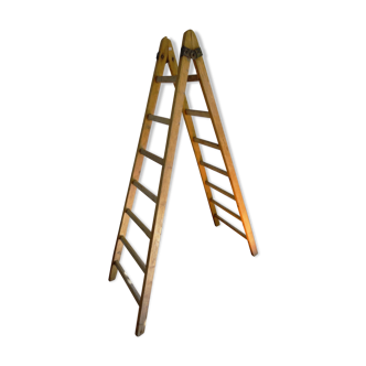 Old wooden stepladder height 190 cm