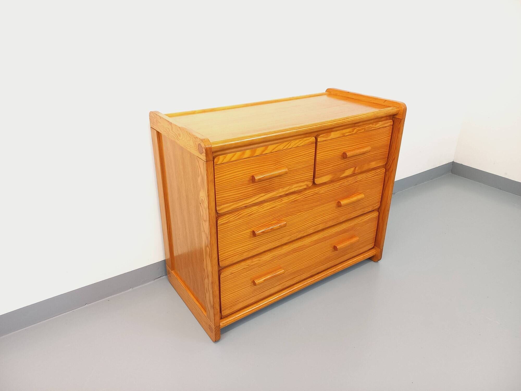 Vintage Gautier pine chest of drawers from the 70s 80s