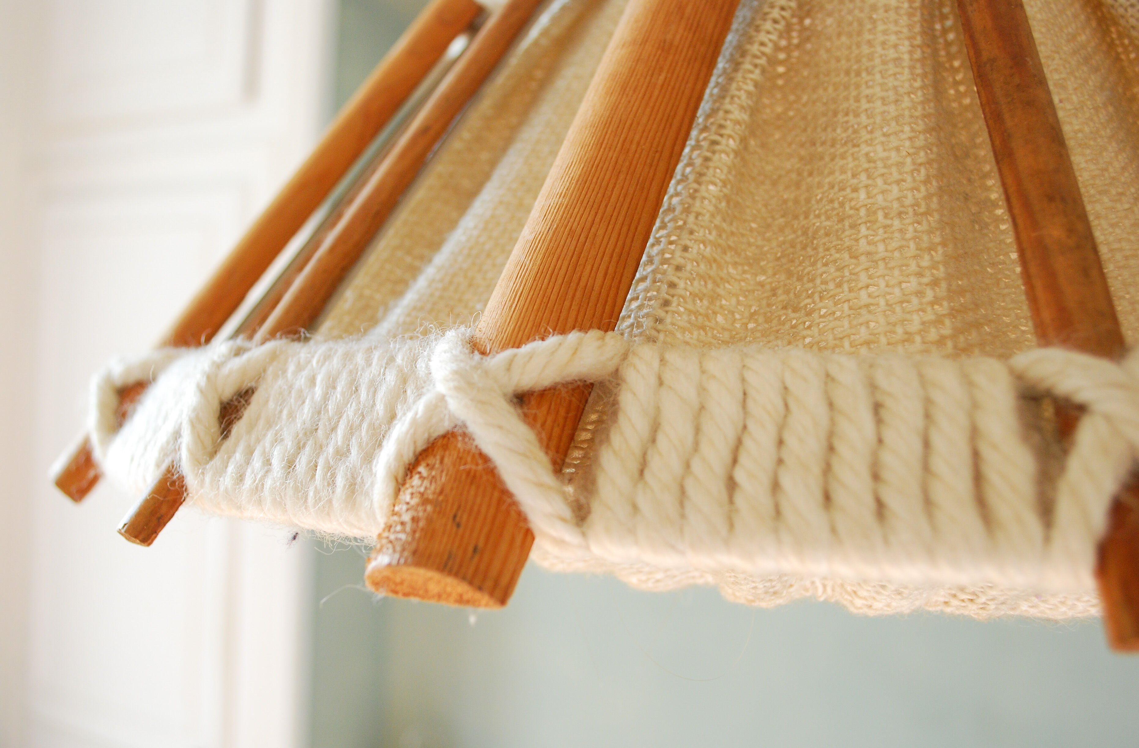 Vintage suspension wood, linen and wool