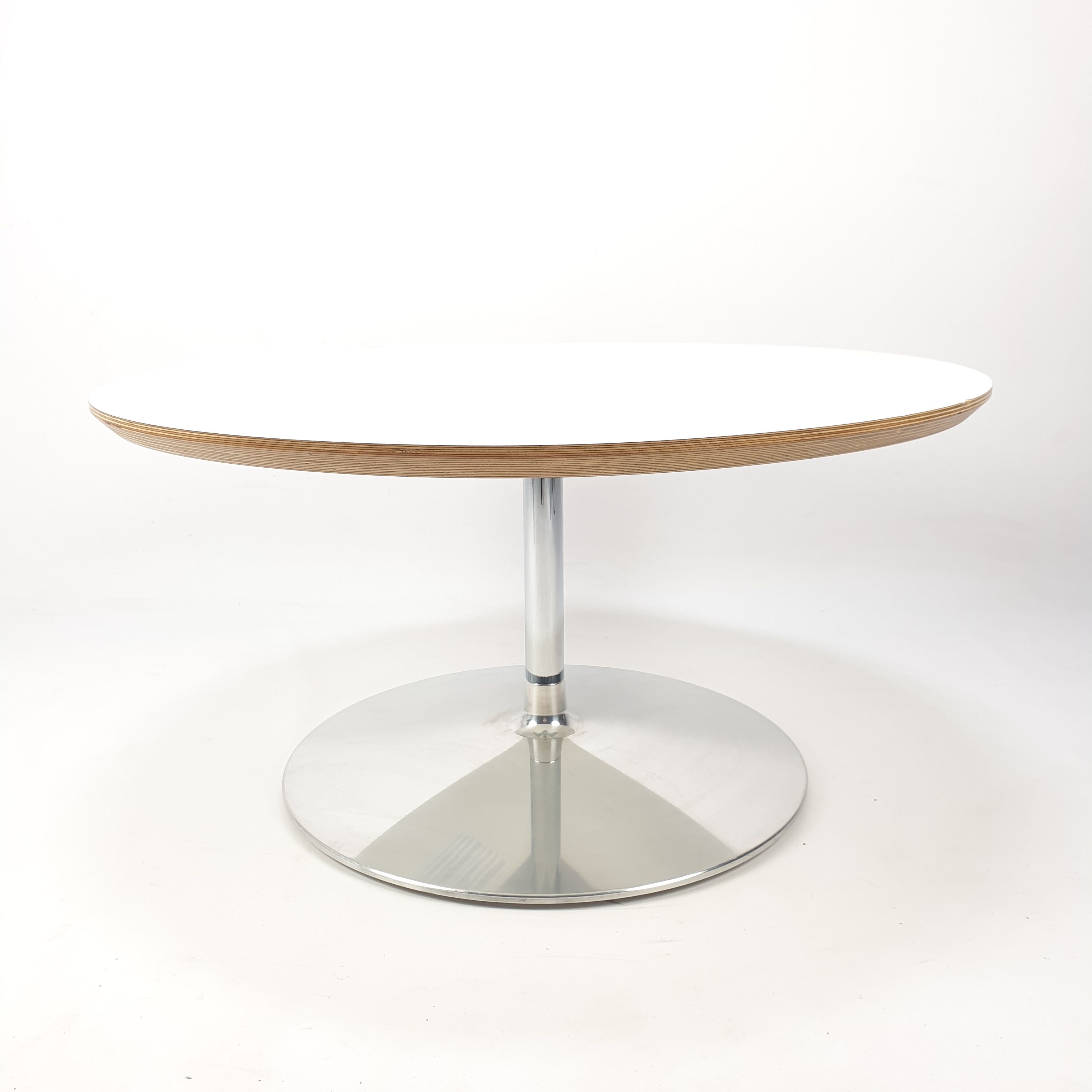 Round coffee table by Pierre Paulin for Artifort, 1990
