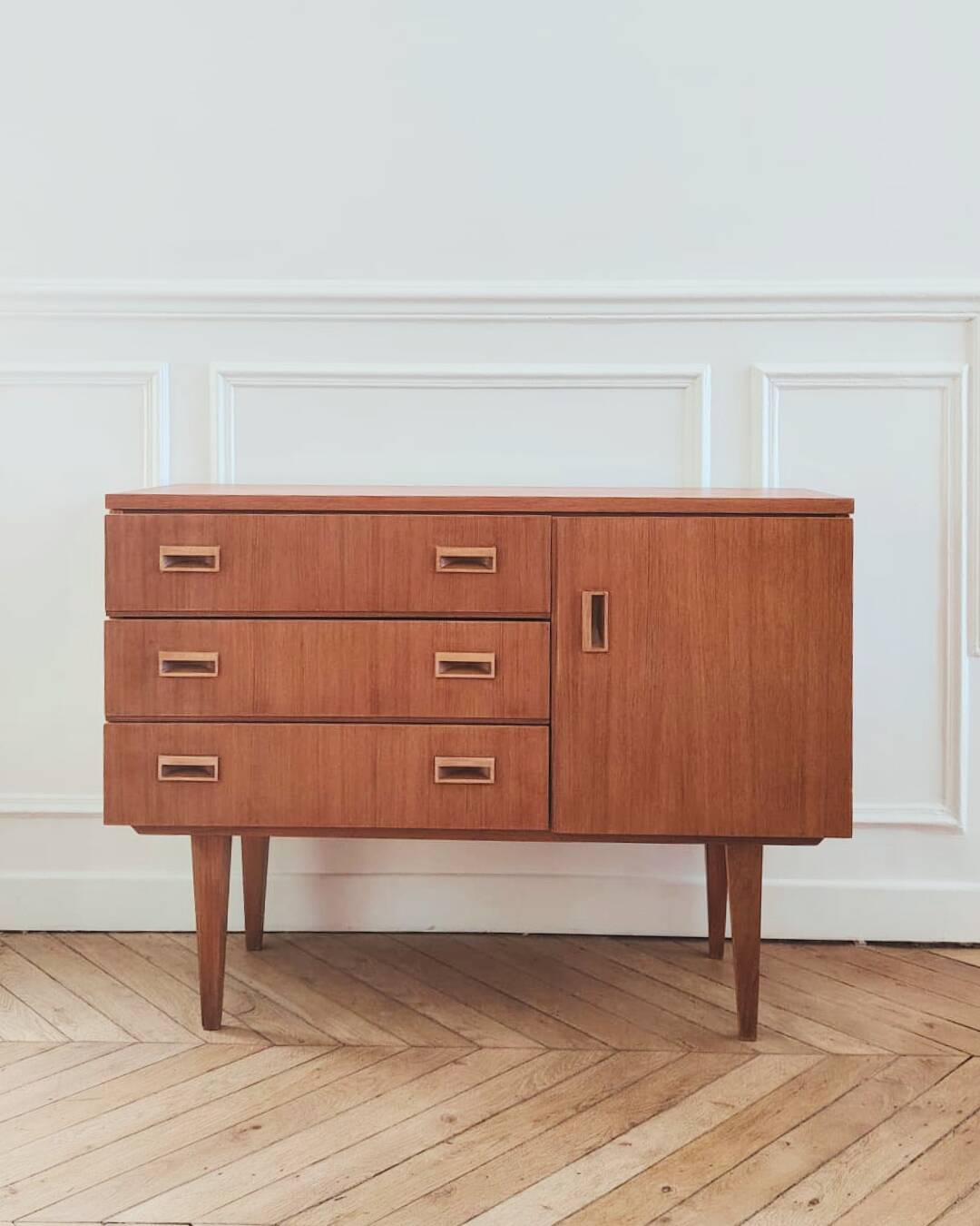Enfilade vintage rénovée, années 60