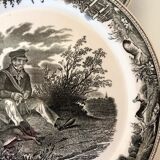 Set of 4 dessert plates from Villeroy - Boch Collection Artemis, theme "The Hunter at Rest"