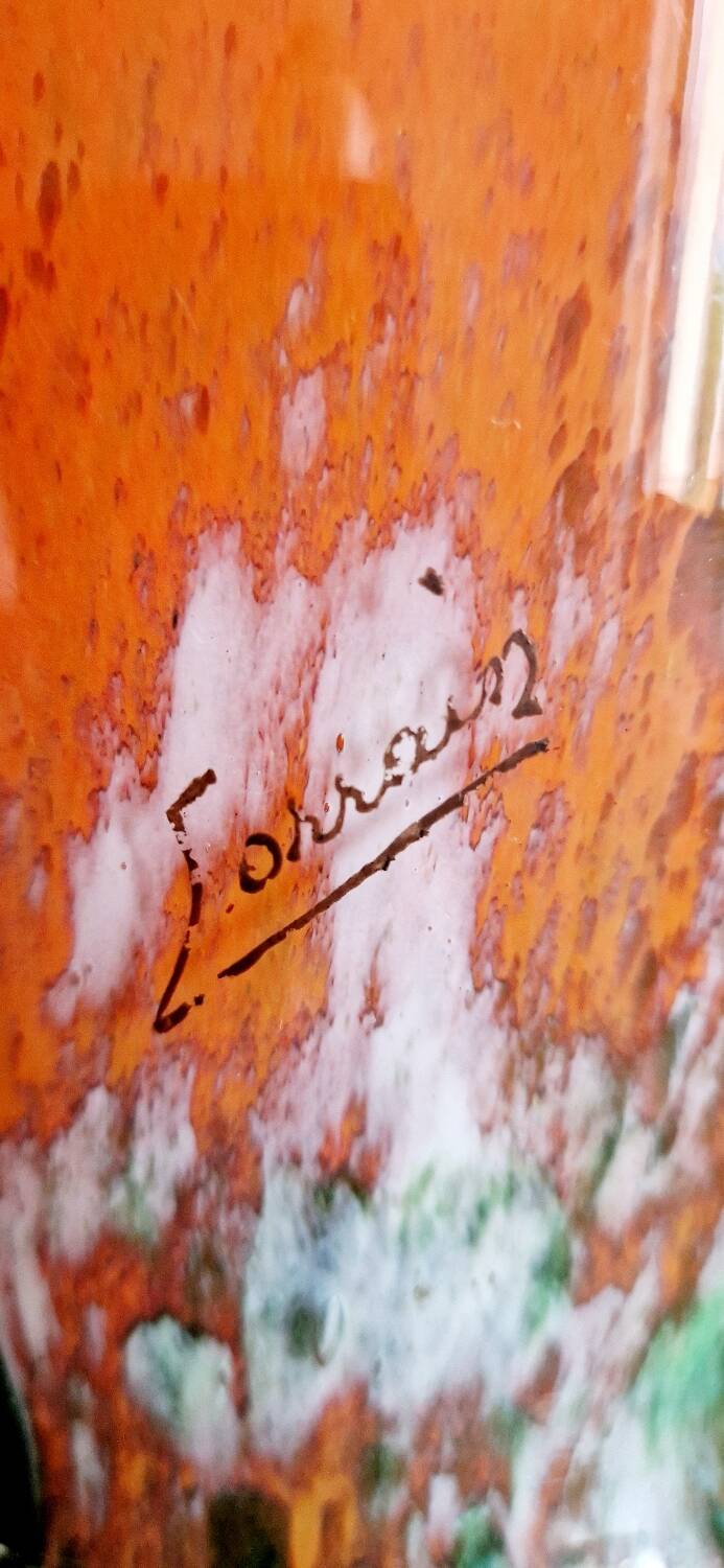 Marmoreal glass vase signed Lorrain Nancy