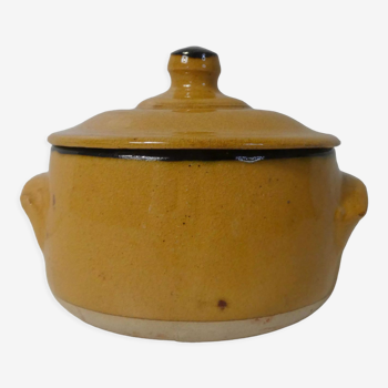 Glazed ceramic pot