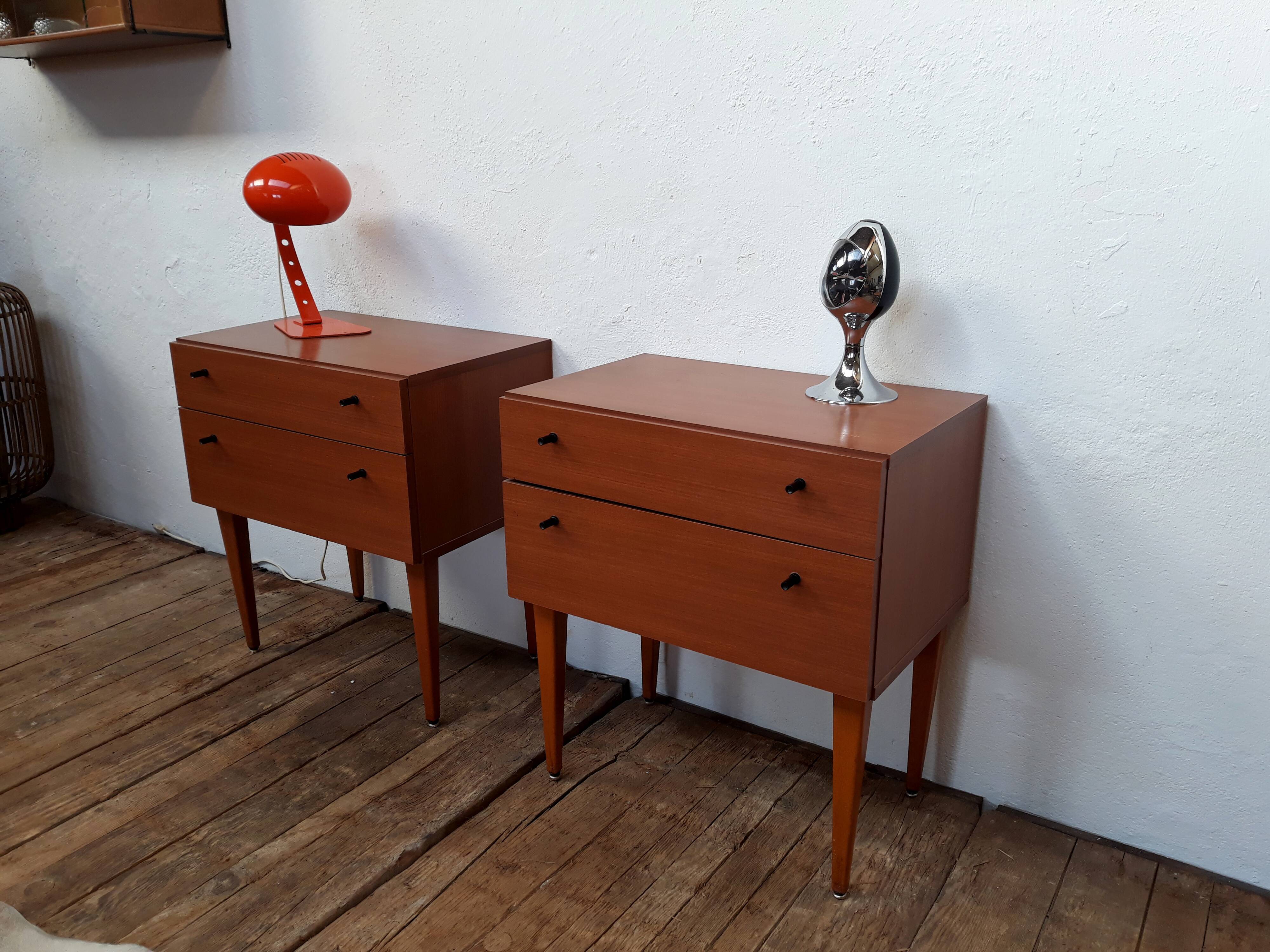 Tables de chevet vintage 1960