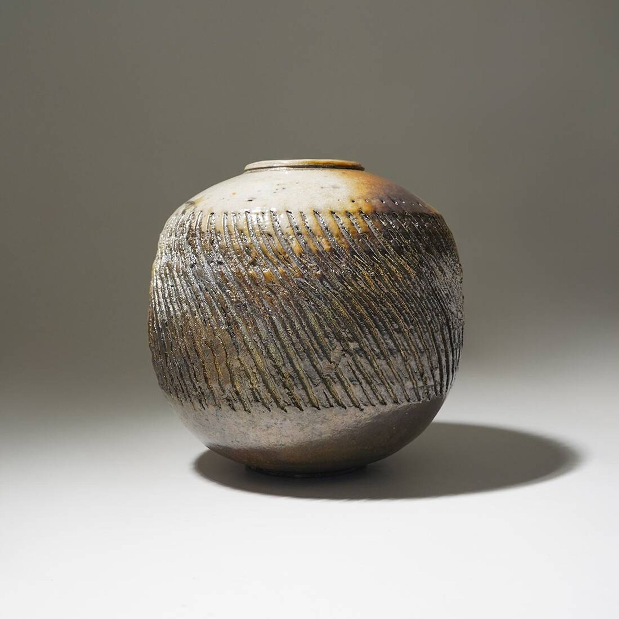 Vase sculptural en céramique émaillée, années 1970