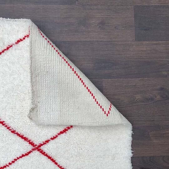 Berber corridor carpet white and red 85 x 310 cm