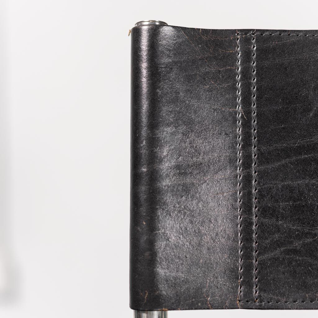 Set of 4 chairs in black leather 70s vintage