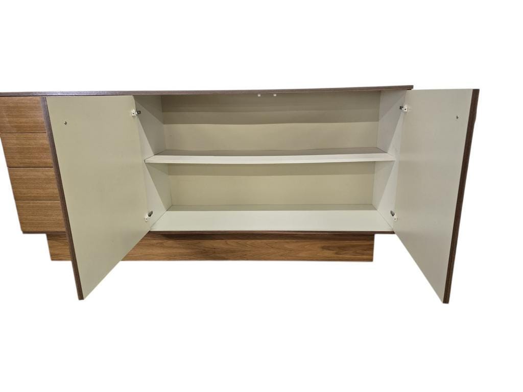 Vintage wooden sideboard / chest of drawers / sideboard